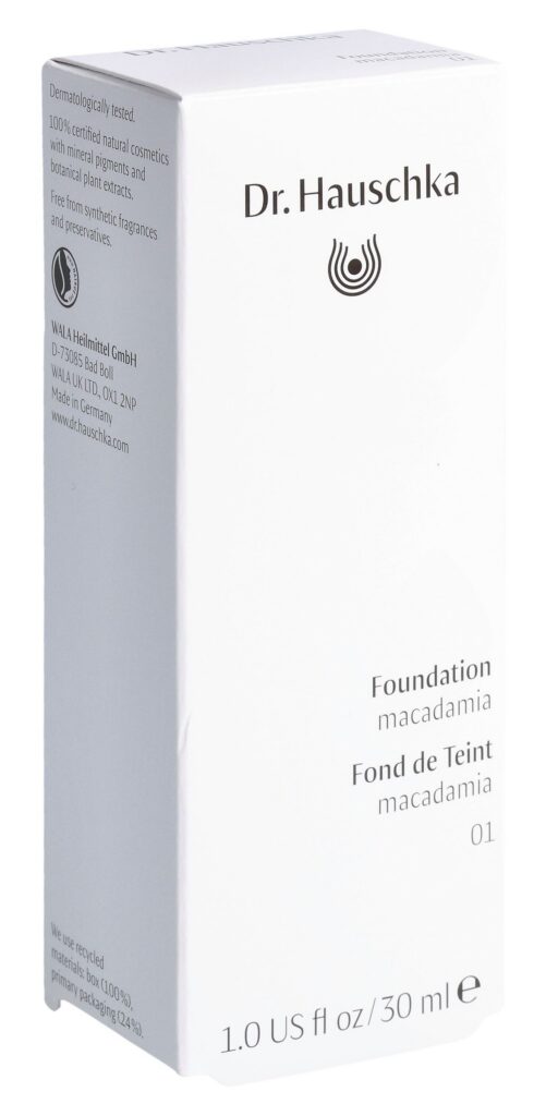 DR. HAUSCHKA fond de teint 01 macadamia 30 ml