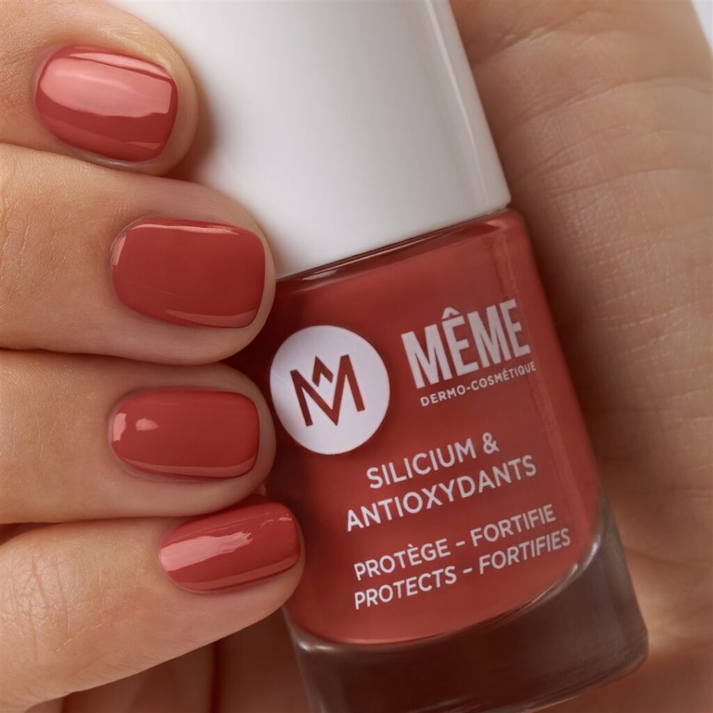 MEME Vernis à ongles brique 27 fl 10 ml