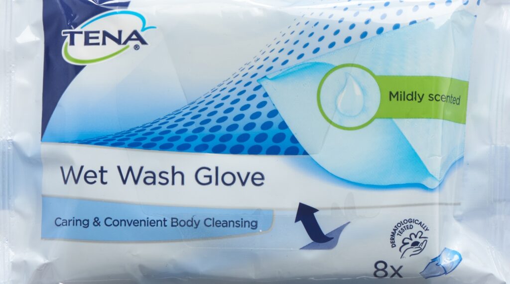 TENA Wet Wash Glove parfumé 8 pce