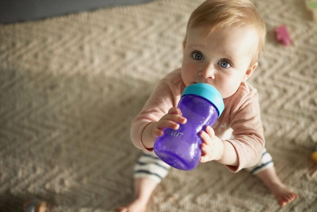 AVENT tasse à bec doux lilas/turquoise